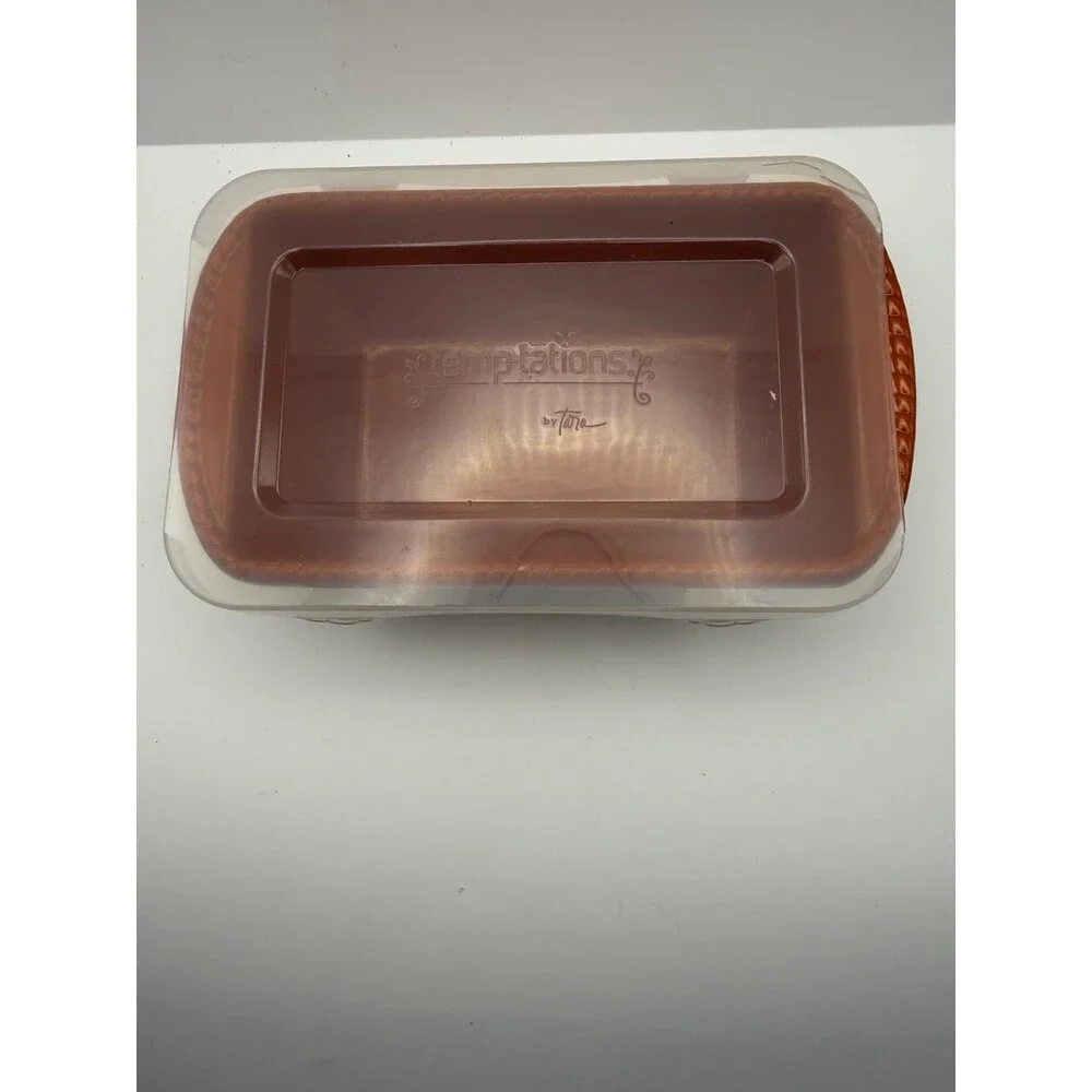 Temp-Tations By Tara 12 Ounce Mini Loaf Dish Red/White/Blue Plaid With Lid